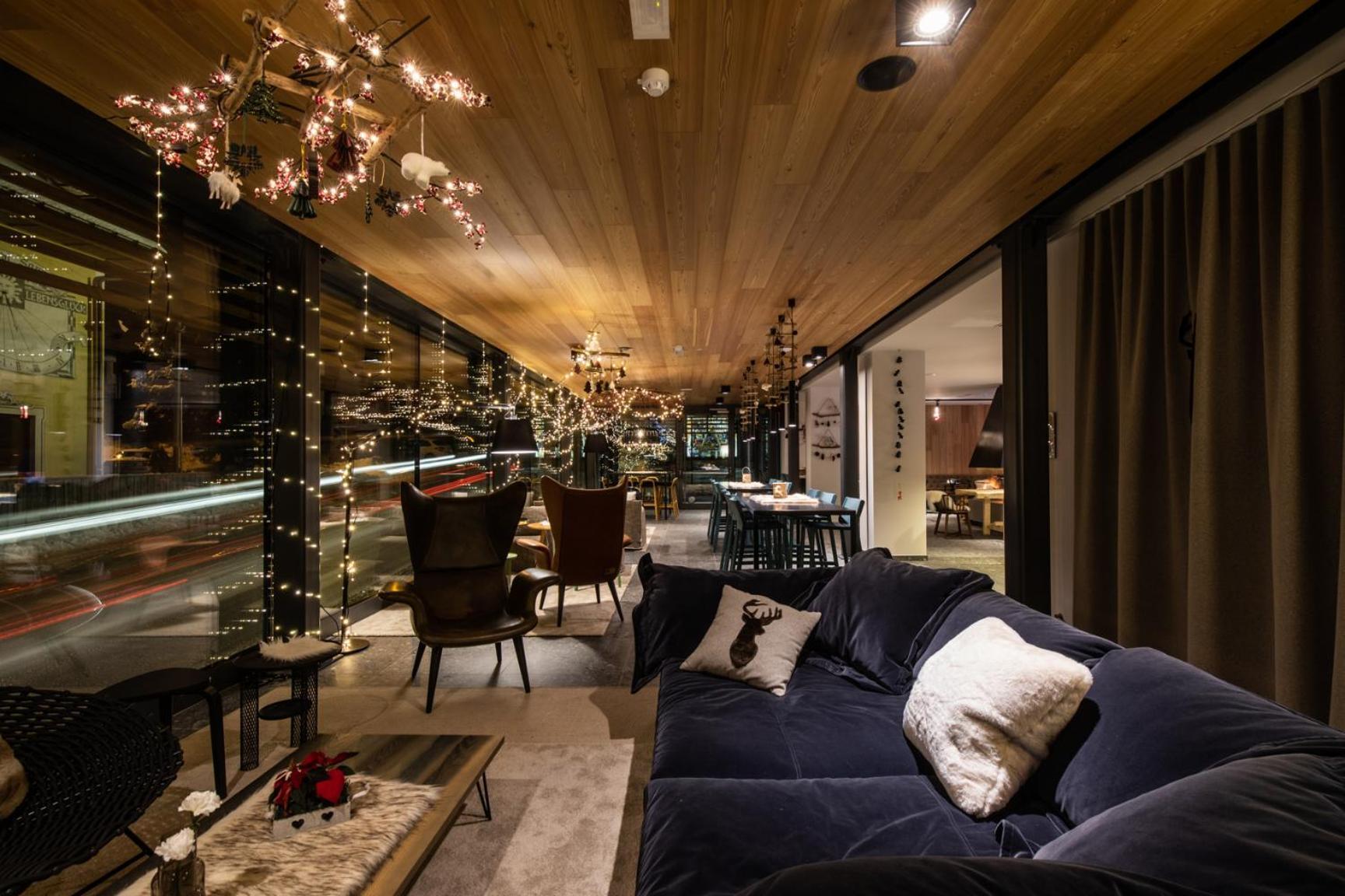Bach Boutique Hotel 4*